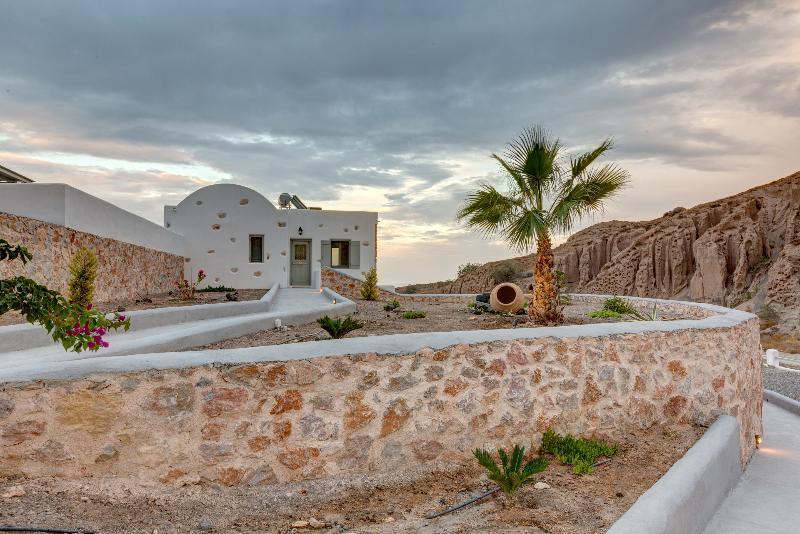 Desiterra Resort Suites & Villas Karterádos Eksteriør bilde