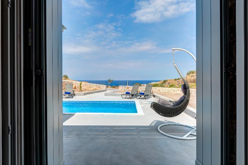 Desiterra Resort Suites & Villas Karterádos Eksteriør bilde