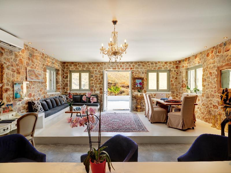 Desiterra Resort Suites & Villas Karterádos Eksteriør bilde